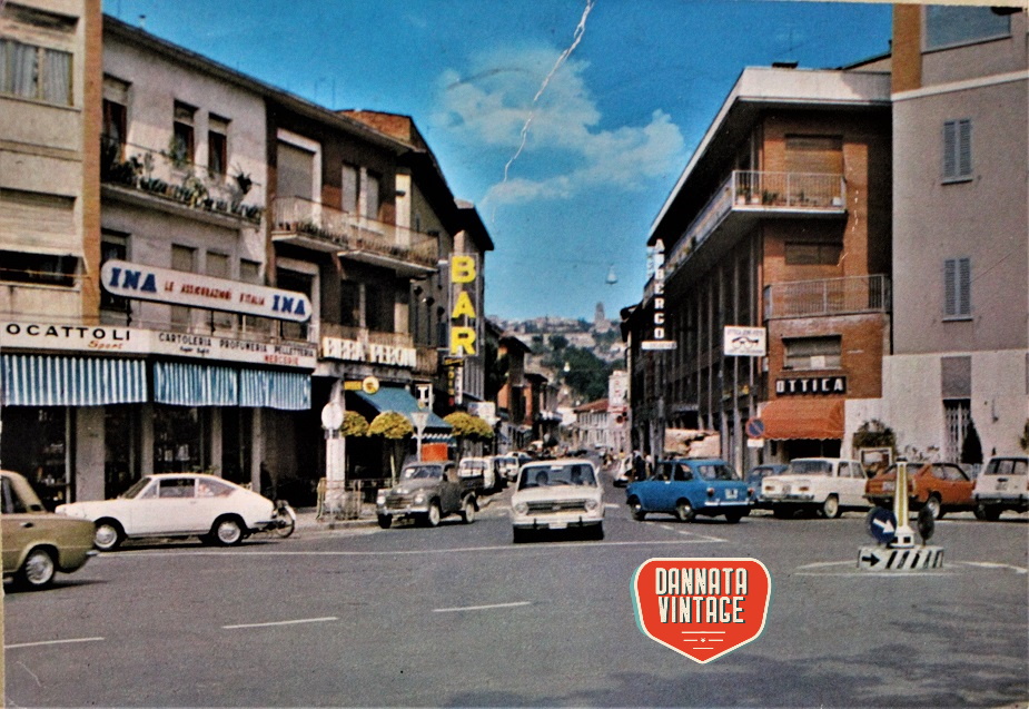 Pubblicità e cartoline vintage Chiusi Scalo, Via da VInci 19.03.1977.