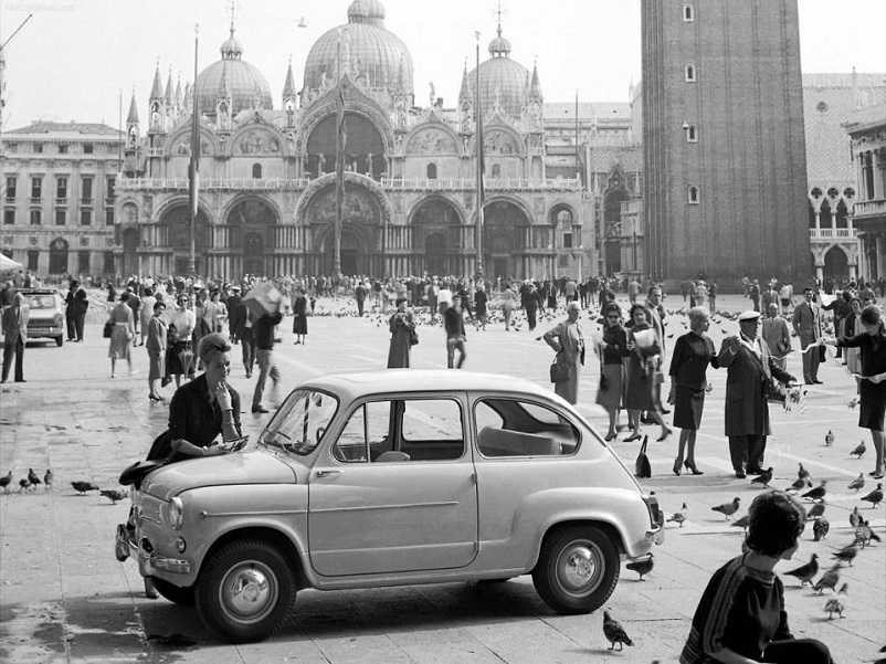 Foto in bianco e nero Piazza San Marco a Venezia vintage FOTO DUE. 