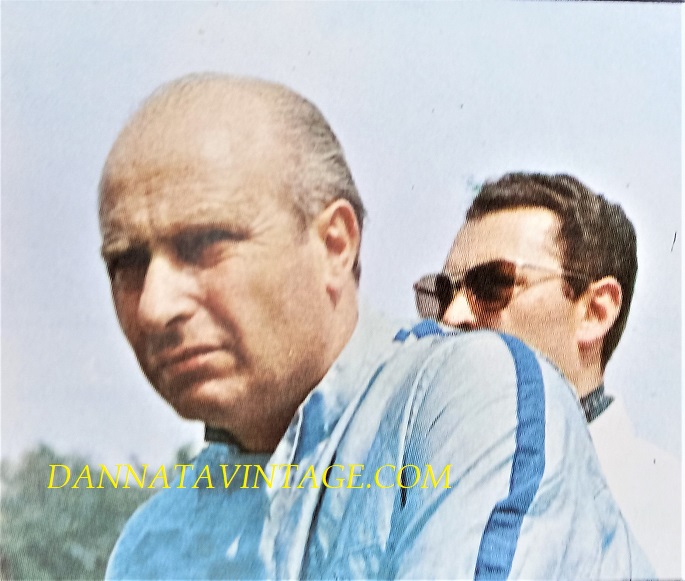 Si correva, Juan Manuel Fangio (Balcarce, 24 giugno 1911 – Buenos Aires, 17 luglio 1995), il cinque volte campione del mondo, con un record durato per molti anni. 