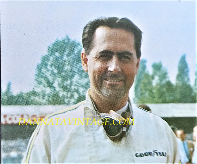 Si correva, Jack Brabham (Hurstville, 2 aprile 1926 – Gold Coast, 19 maggio 2014[), con la Cooper vinse due Mondiali 1959 e 1960, per poi divenire uno dei più importanti costruttori negli anni successivi. 