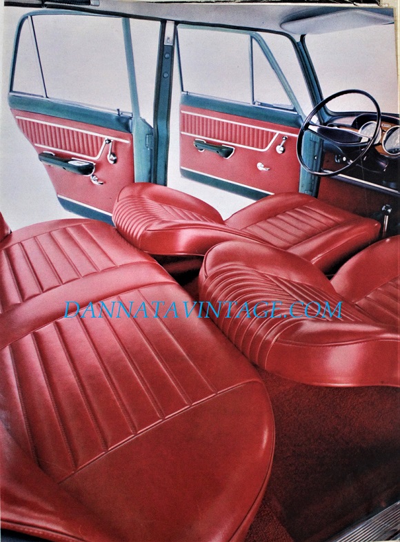 Fiat 125, Piuttosto fascianti i sedili anteriori e dalle dimensioni piuttosto generose, infondono una certa comodità e livello qualitativo.
