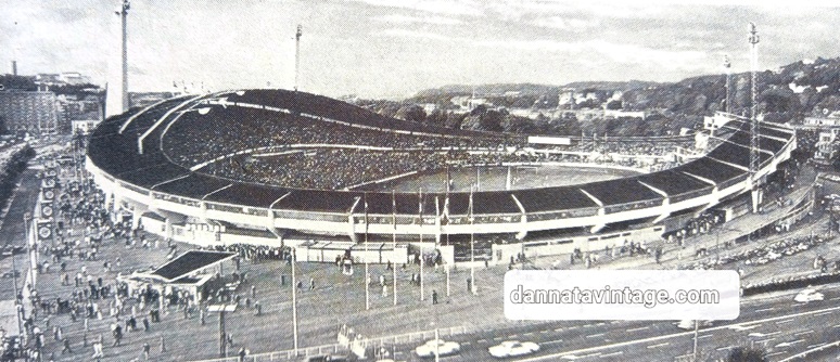 Volvo Non poche le strutture sportive, nella foto lo stadio Nya Ullevi costruito per i Campionati del Mondo di Calcio nel 1958. 