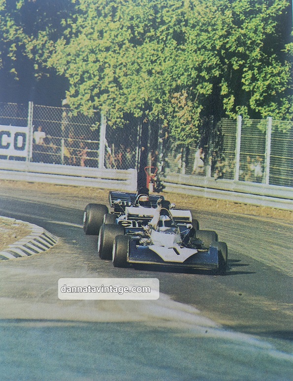 Surtees In una delle sue ultime gare da pilota nel Gran Premio d'Italia del 1972 su TS14.